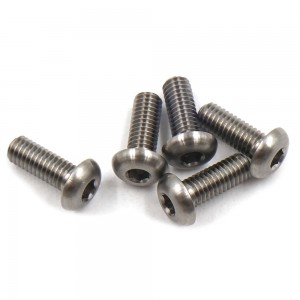 3x8mm Tit&aacute;n csavar, D-fejű, belső kulcsny&iacute;l&aacute;s&uacute; 10db